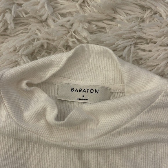 Aritzia top - Picture 2 of 2